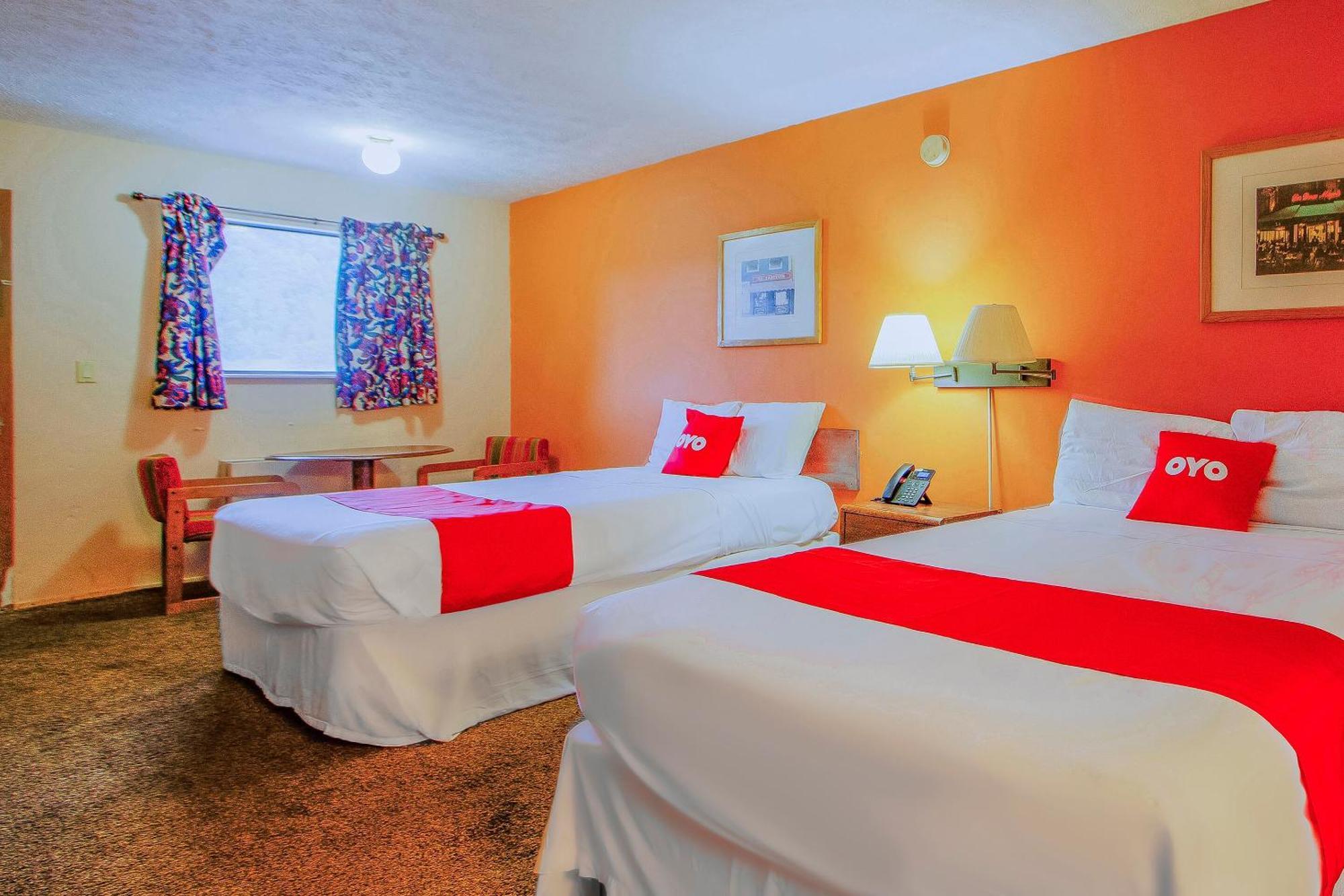 Oyo Hotel Chapmanville Inn, Wv - Hwy 119 Bagian luar foto